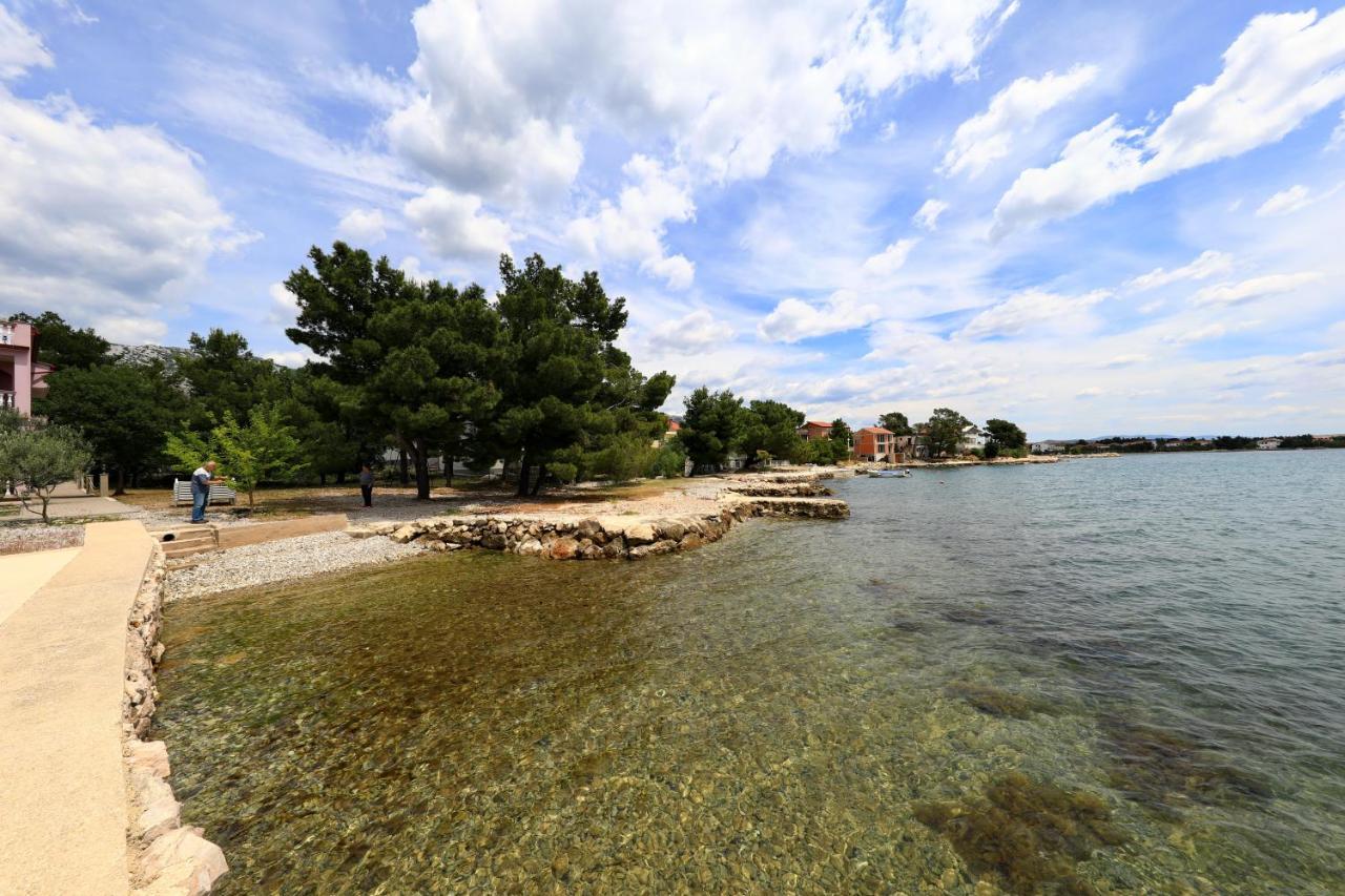 Villa Rajna Starigrad Paklenica Exterior foto