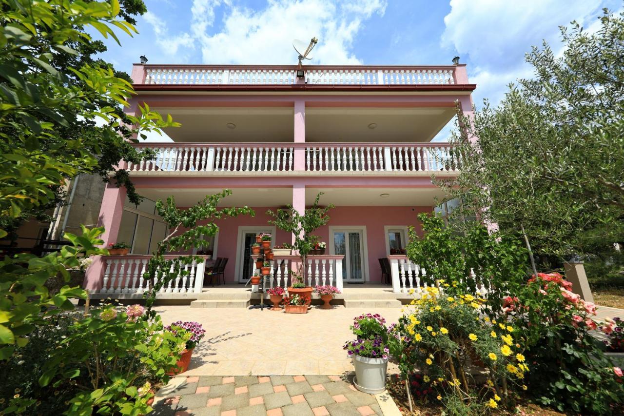 Villa Rajna Starigrad Paklenica Exterior foto